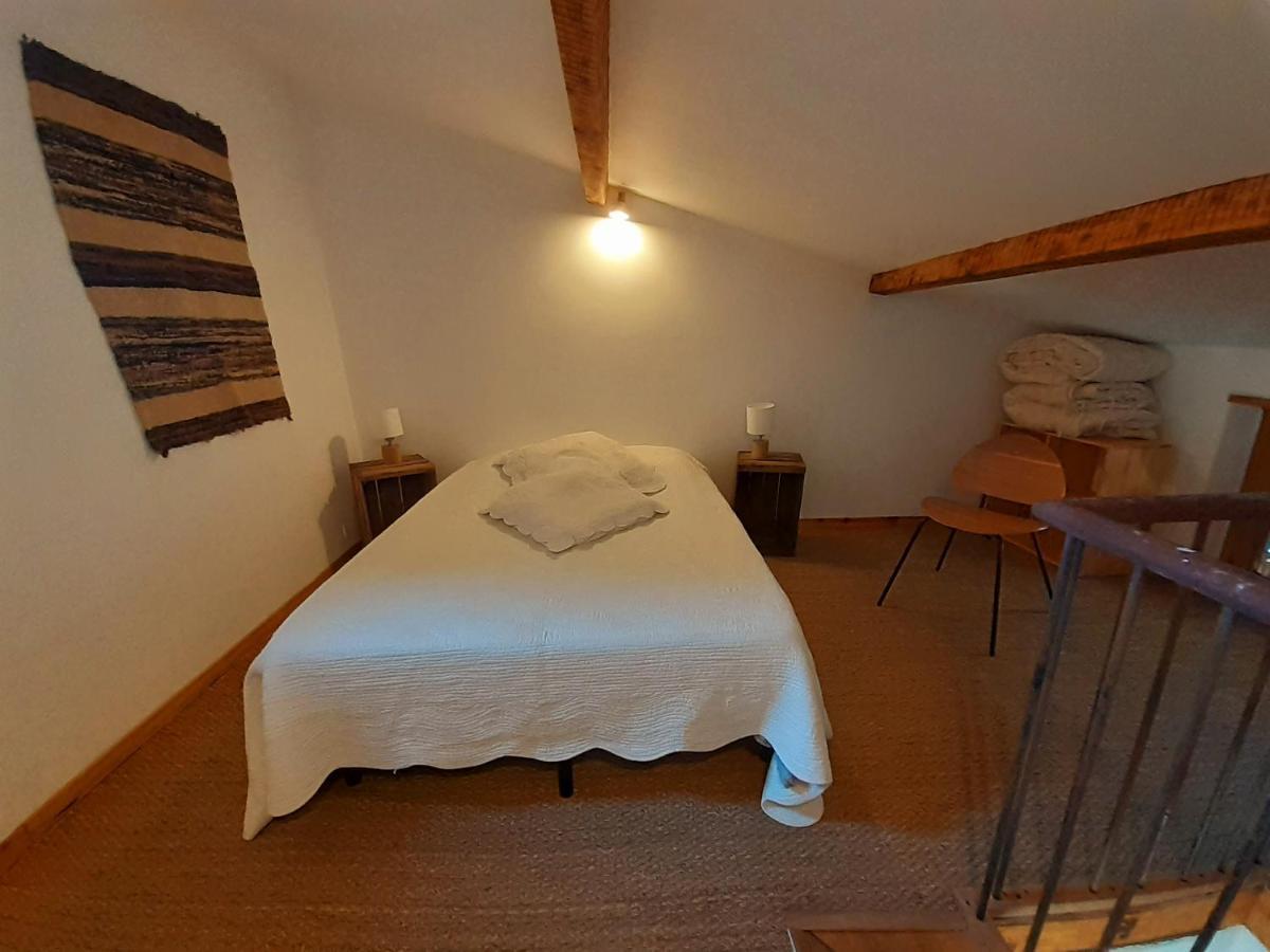 Gite Des Tineries Villa Lagrasse Kültér fotó